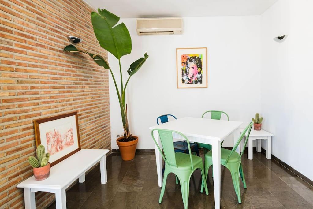 Апартаменты Cosy Flat/Nearly Touching Alhambra/Great Views Гранада Экстерьер фото