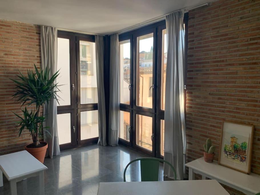 Апартаменты Cosy Flat/Nearly Touching Alhambra/Great Views Гранада Экстерьер фото